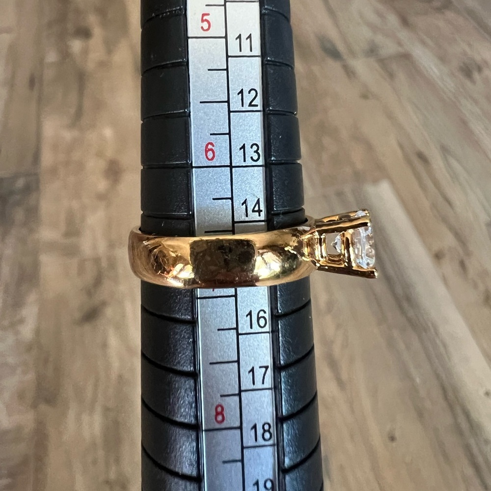 Round Solitaire Ring - image 2